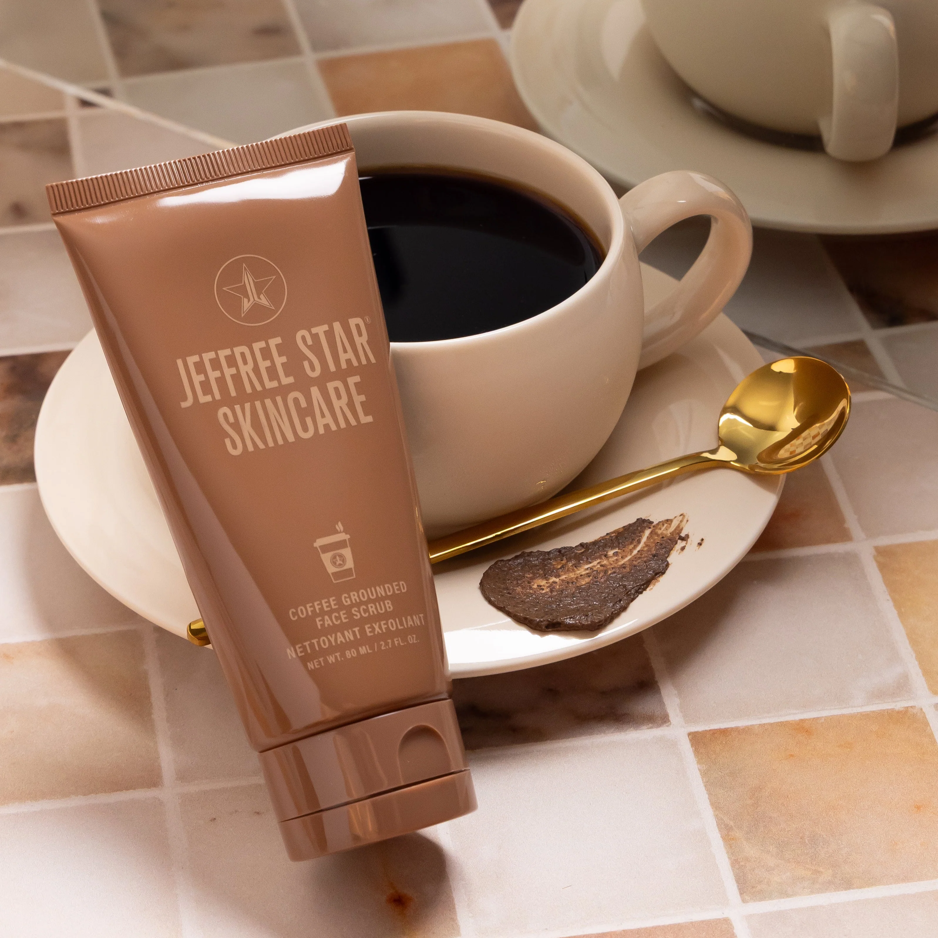 Coffee Grounded Face Scrub - Image 4