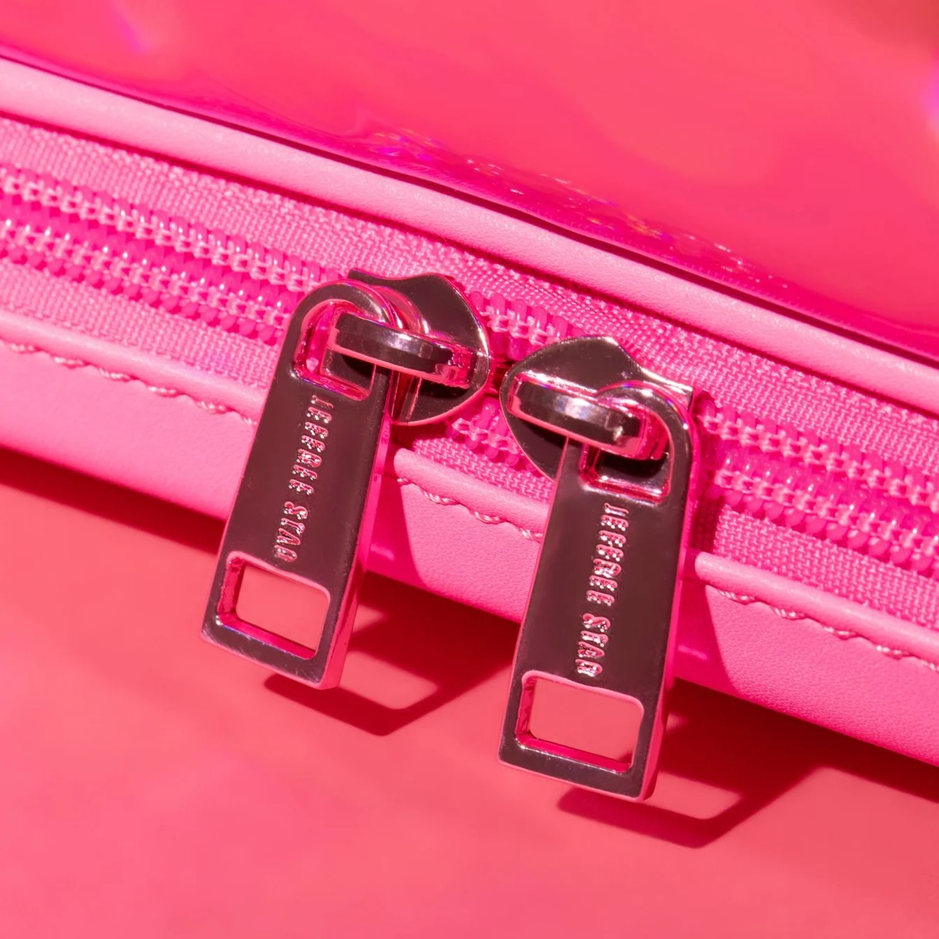 Large Travel Beauty Bag - Image 13
