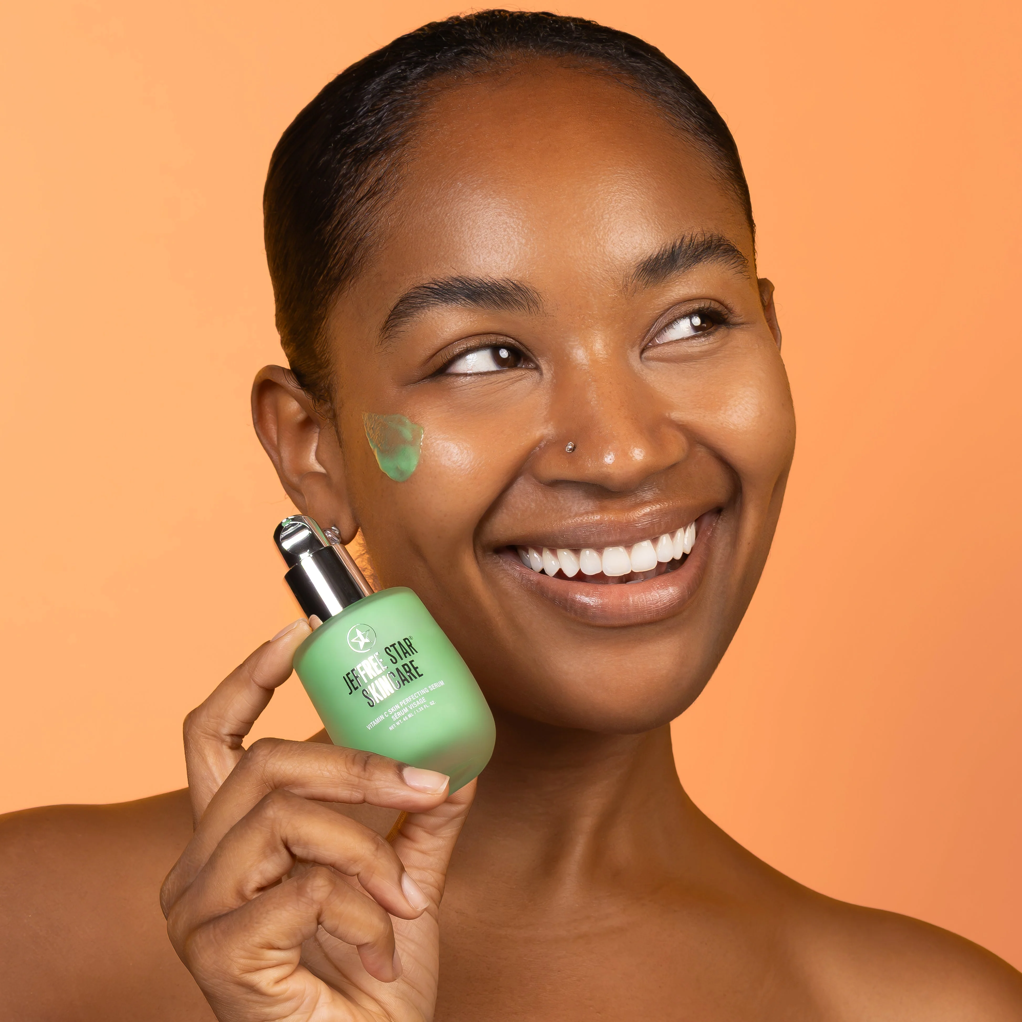 Vitamin C Skin Perfecting Serum - Image 3